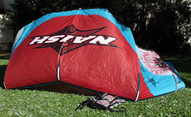 Kite Naish Helix 14m 2010 White