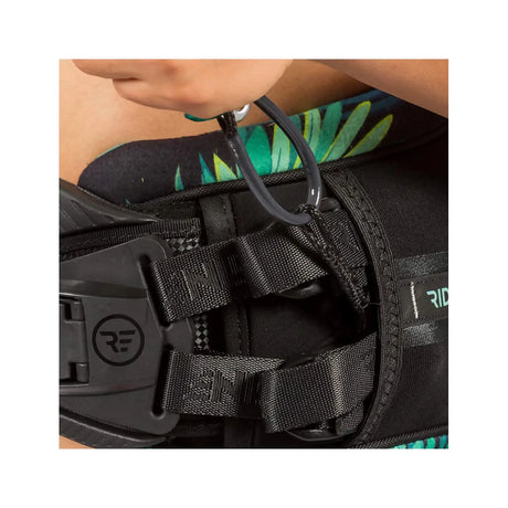 Ride Engine Momentum V1 Palm Woman windico 3