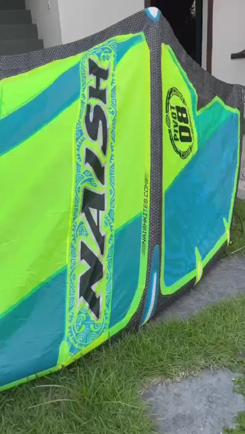 Kite Naish Pivot 2018 - 8m